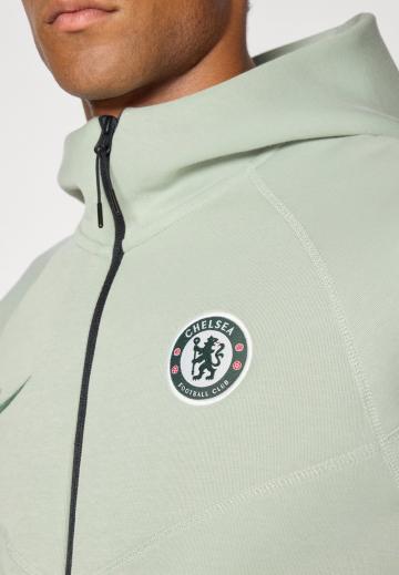 Спортивная кофта