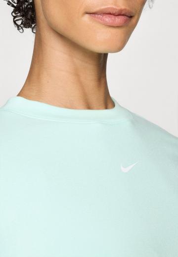 Спортивная толстовка