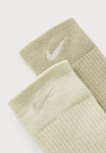 Спортивные носки