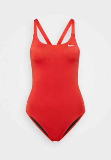 Слитный купальник