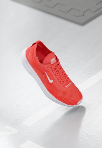 Беговые кроссовки