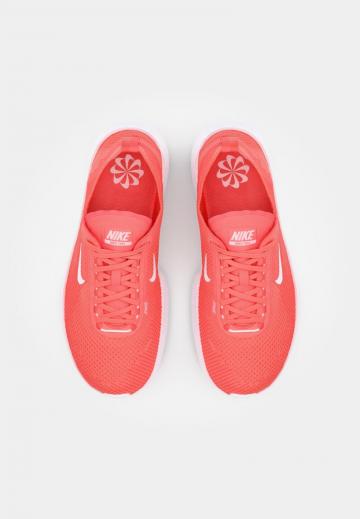 Беговые кроссовки