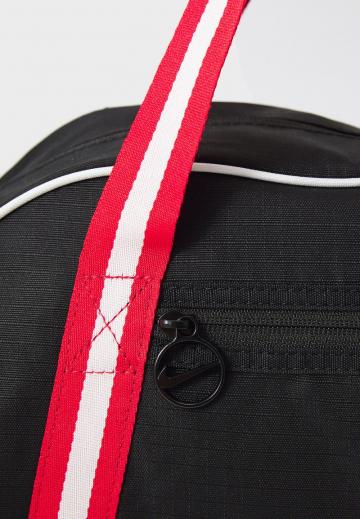 Спортивная сумка