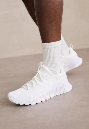 Тренировочные кроссовки