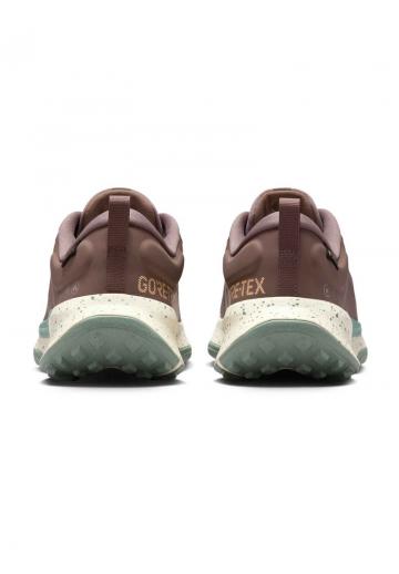 Беговые кроссовки