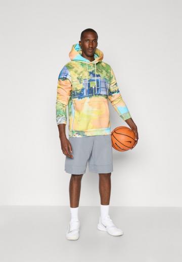 Спортивная кофта