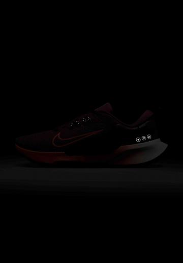 Беговые кроссовки