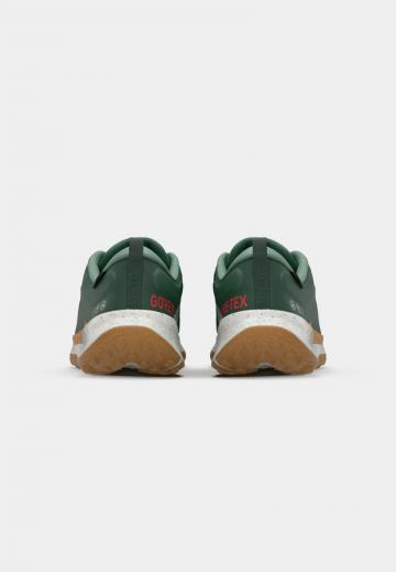 Беговые кроссовки