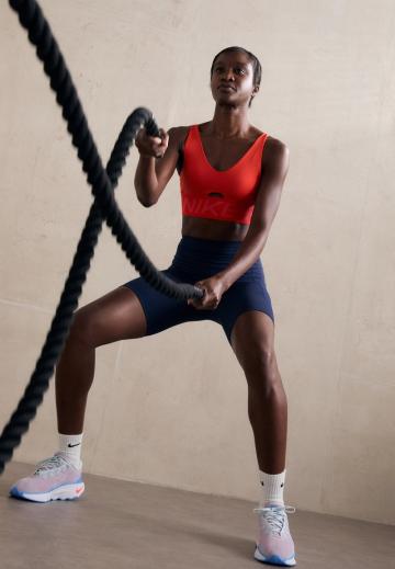 Спортивный бюстгальтер