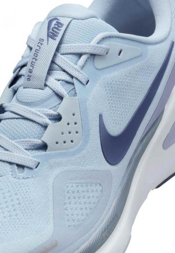 Беговые кроссовки