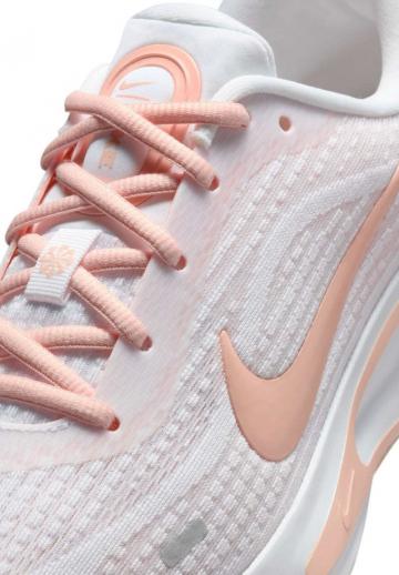 Беговые кроссовки