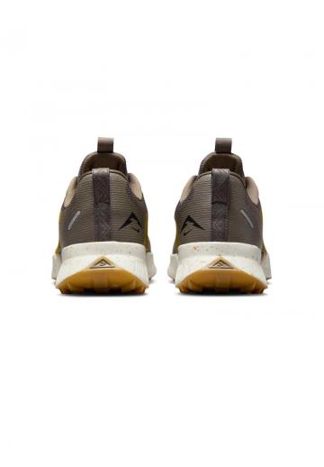 Беговые кроссовки