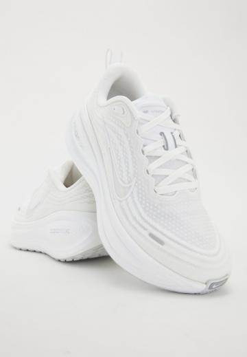 Беговые кроссовки