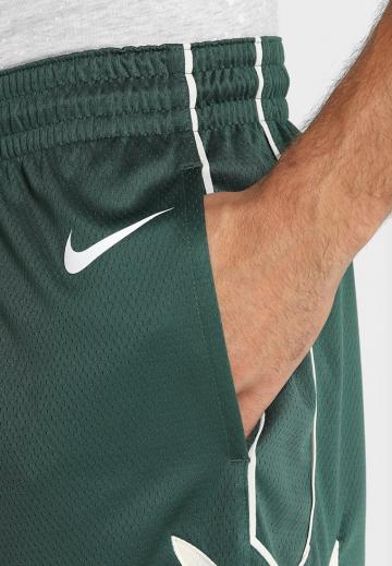 Спортивныве шорты