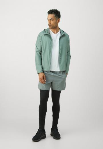 Куртка-дождевик