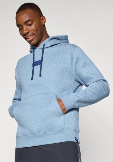 Спортивная кофта