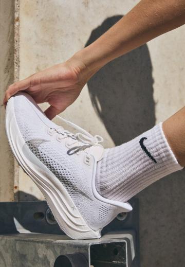 Беговые кроссовки