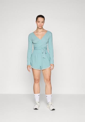 Спортивная майка