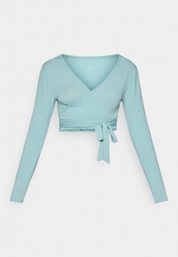 Спортивная майка