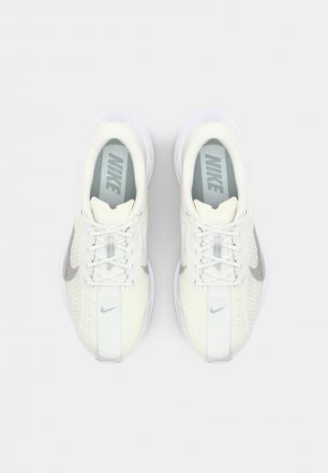 Беговые кроссовки