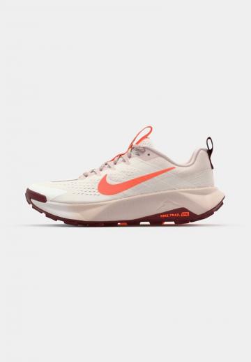 Беговые кроссовки