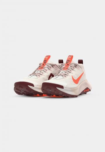 Беговые кроссовки