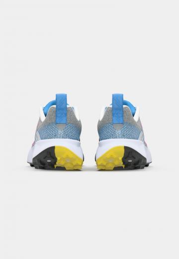 Беговые кроссовки