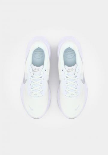 Беговые кроссовки