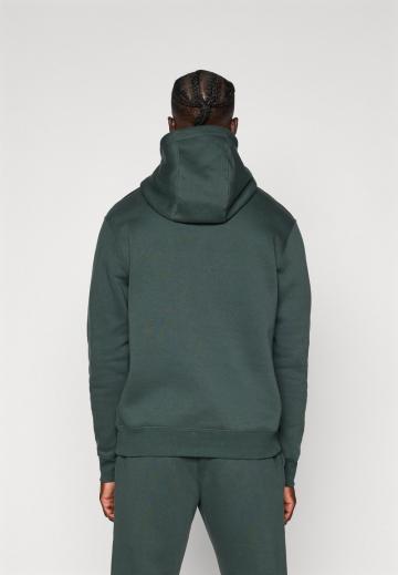 Спортивная кофта