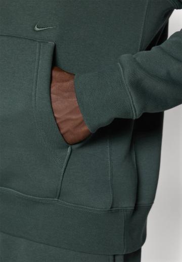 Спортивная кофта