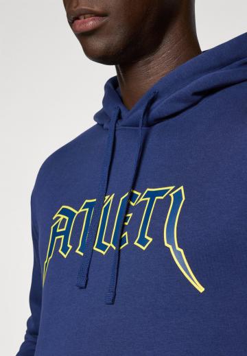 Спортивная кофта