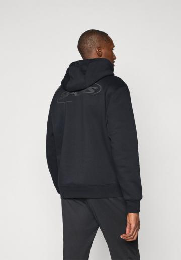 Спортивная кофта