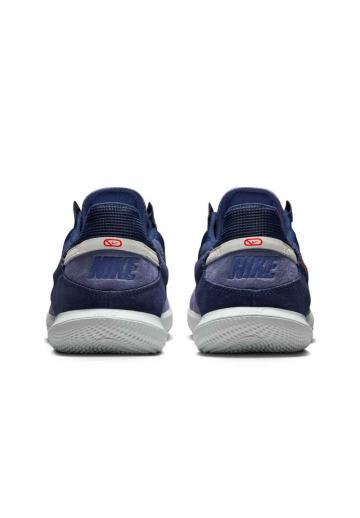 Тренировочные кроссовки