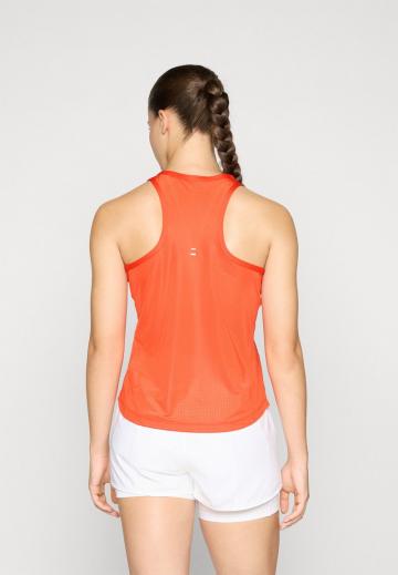 Спортивный топ