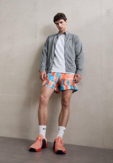 Спортивная куртка