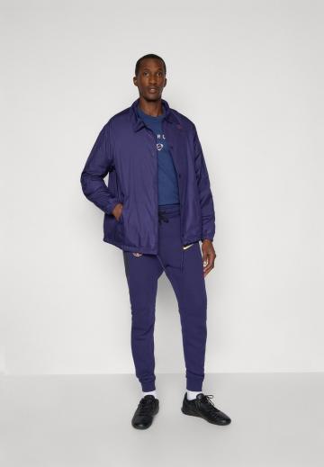 Куртка-дождевик