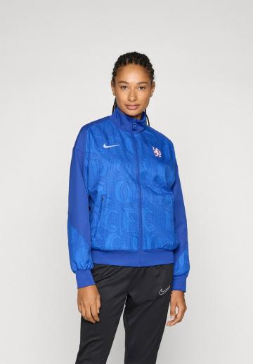 Спортивная куртка