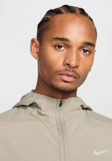 Куртка-дождевик