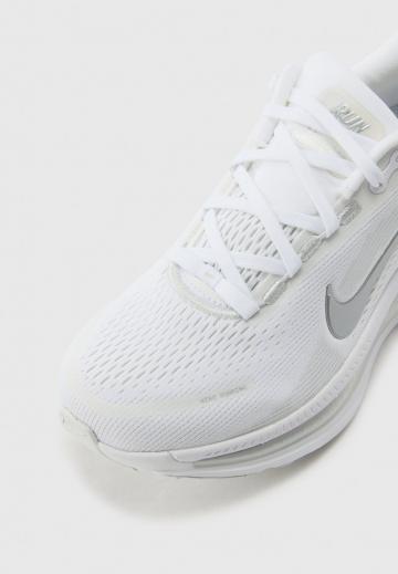 Беговые кроссовки