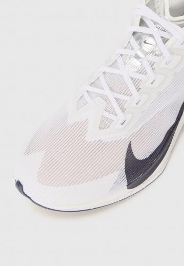 Беговые кроссовки