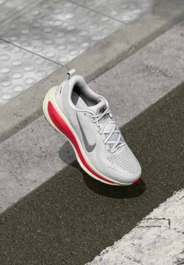 Беговые кроссовки