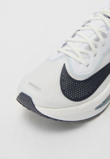 Беговые кроссовки