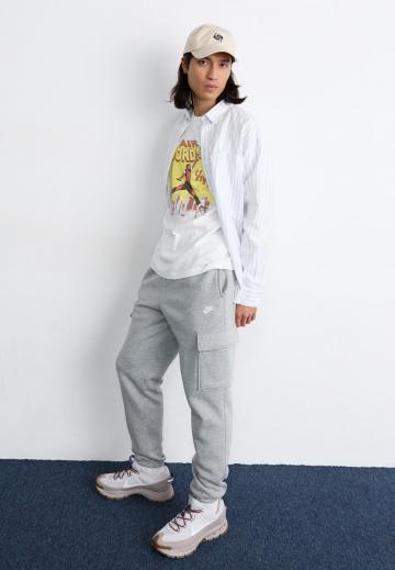 Спортивные штаны