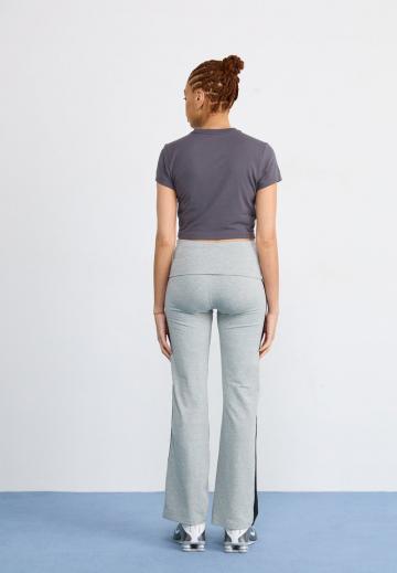 Узкие брюки