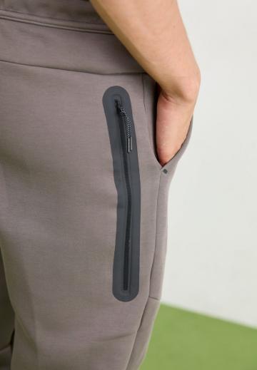 Спортивные штаны