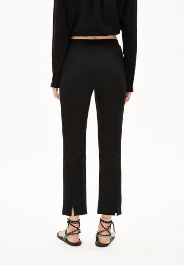 Узкие брюки