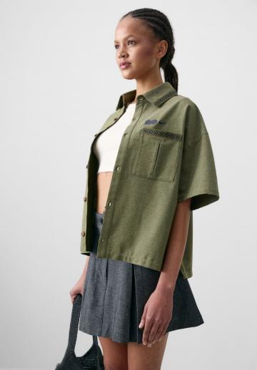 Юбка с накладными карманами