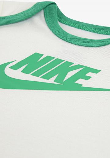 Набор одежды