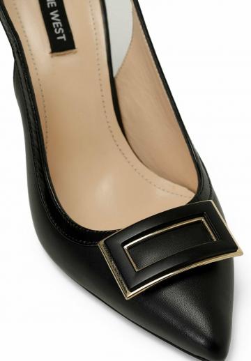 Туфли на высоком каблуке