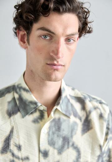 Рубашка с коротким рукавом